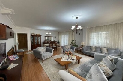 ID. D 17 Apartment in Büyükçekmece district, Cumhuriyet district